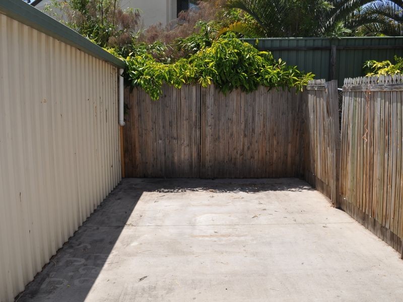 10 Wilson Street, New Auckland QLD 4680