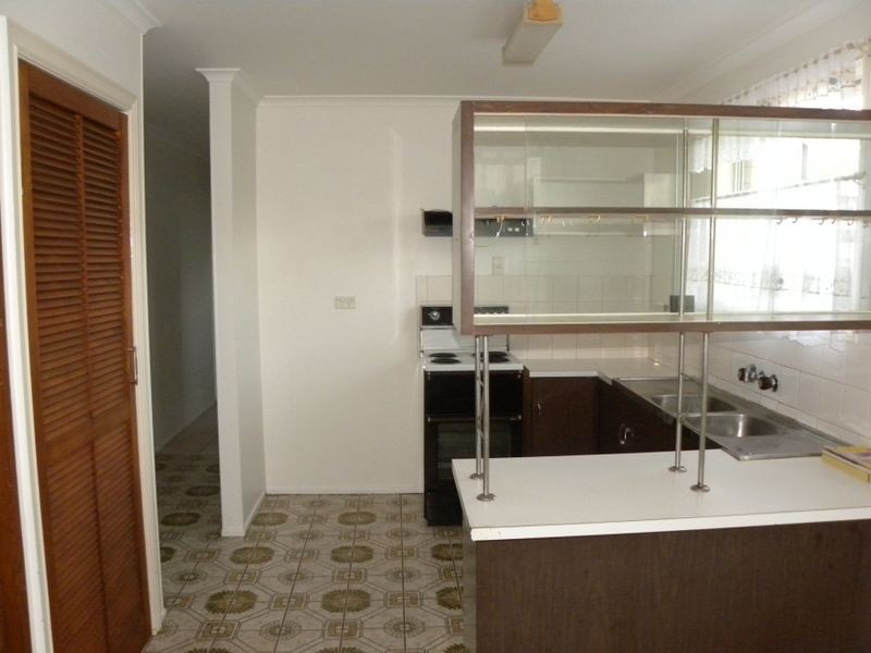 22 PASHLEY STREET, Gladstone QLD 4680