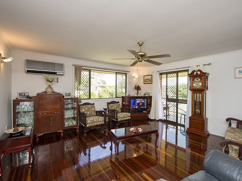 1 Pluto Street, Telina QLD 4680