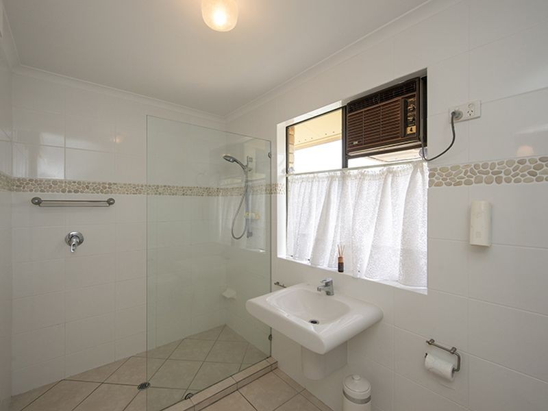 1 Pluto Street, Telina QLD 4680