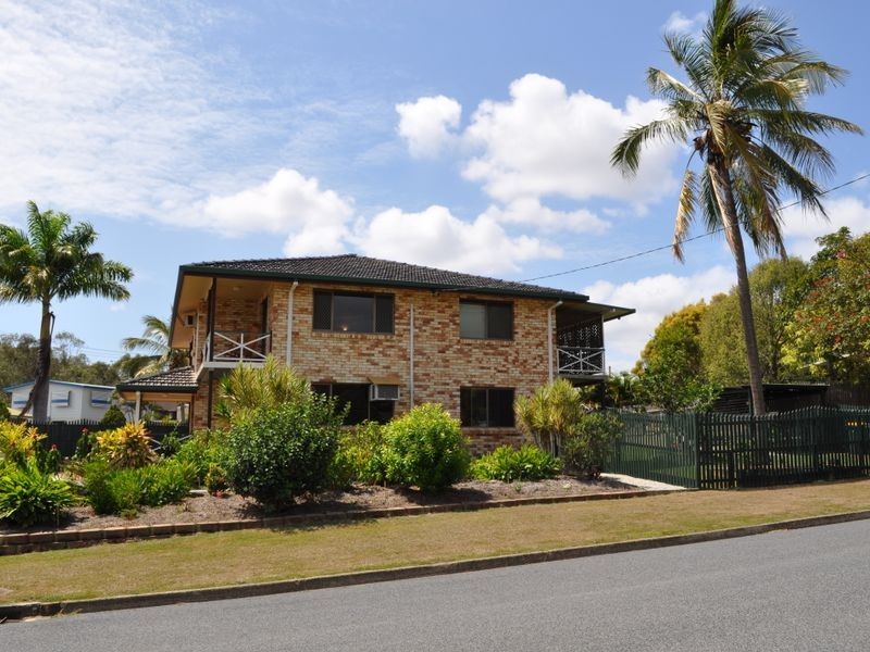 1 Pluto Street, Telina QLD 4680