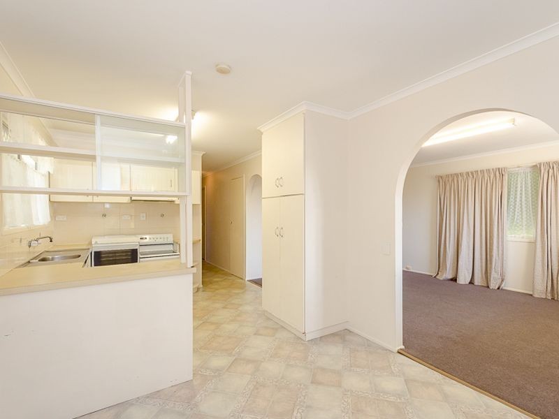 5 Gum Court, New Auckland QLD 4680