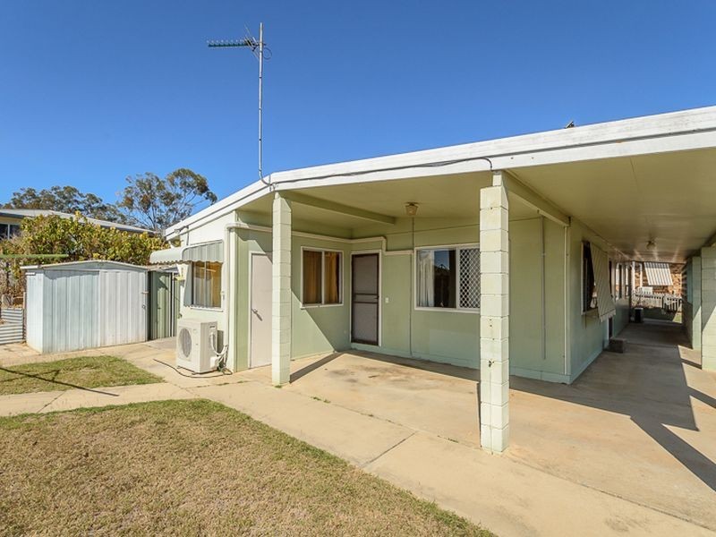 5 Gum Court, New Auckland QLD 4680