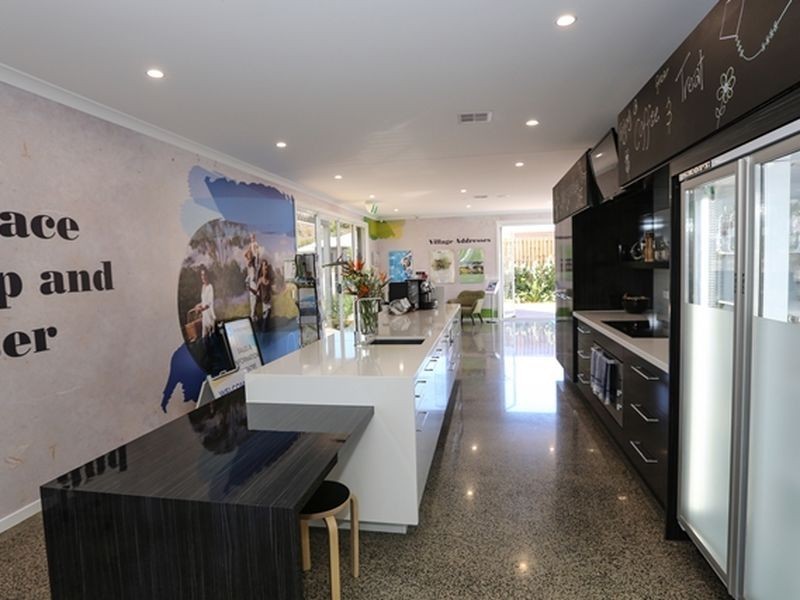 33 Tulipwood Circuit, Boyne Island QLD 4680