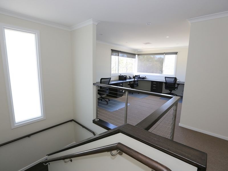 33 Tulipwood Circuit, Boyne Island QLD 4680