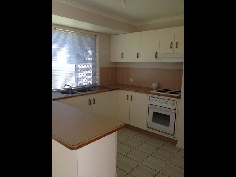 1 Hayman Court, Clinton QLD 4680