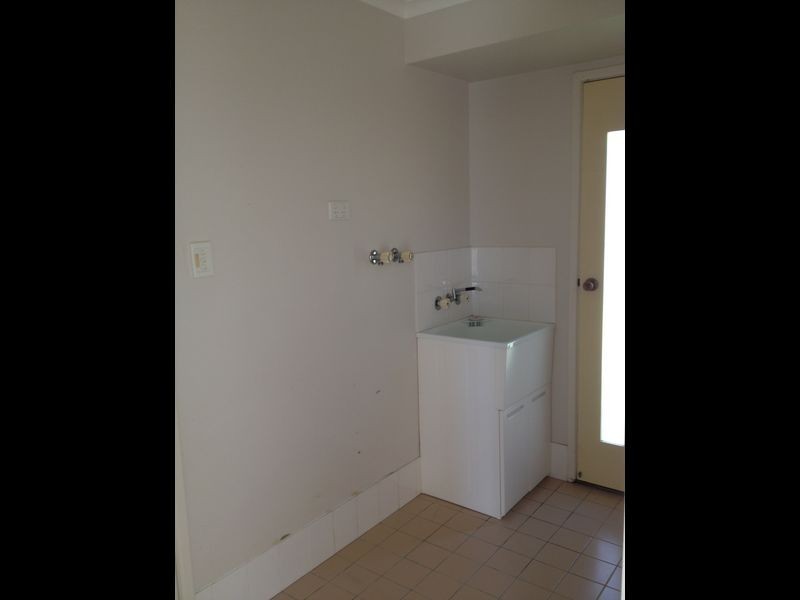 1 Hayman Court, Clinton QLD 4680