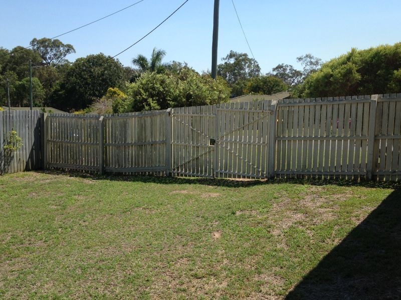 1 Hayman Court, Clinton QLD 4680