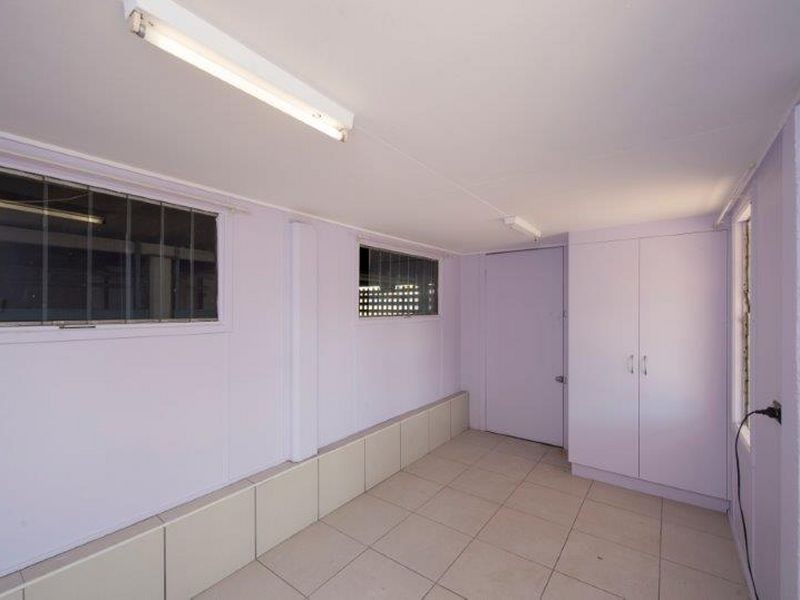 36 Dawson Road, West Gladstone QLD 4680