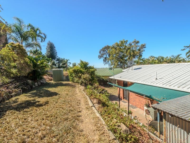 19 Aquarius Street, Clinton QLD 4680