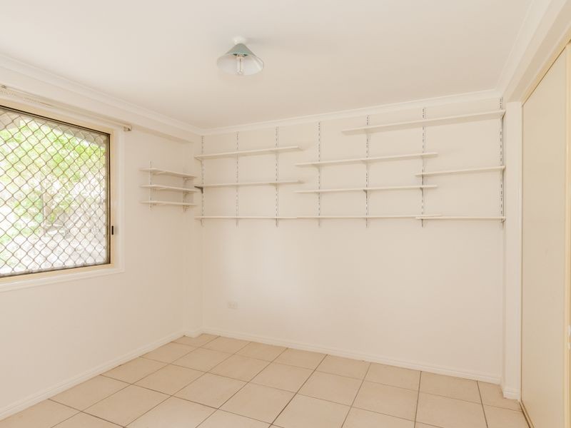 29 Pine Avenue, West Gladstone QLD 4680