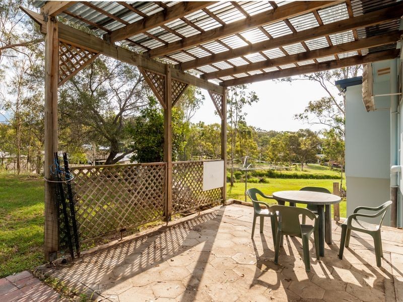 29 Pine Avenue, West Gladstone QLD 4680