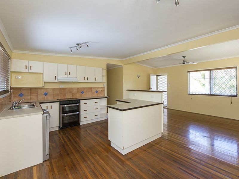 49 Venus Street, Telina QLD 4680