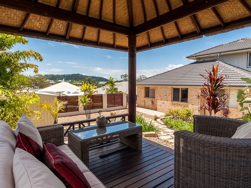 82 Emmadale Drive, New Auckland QLD 4680