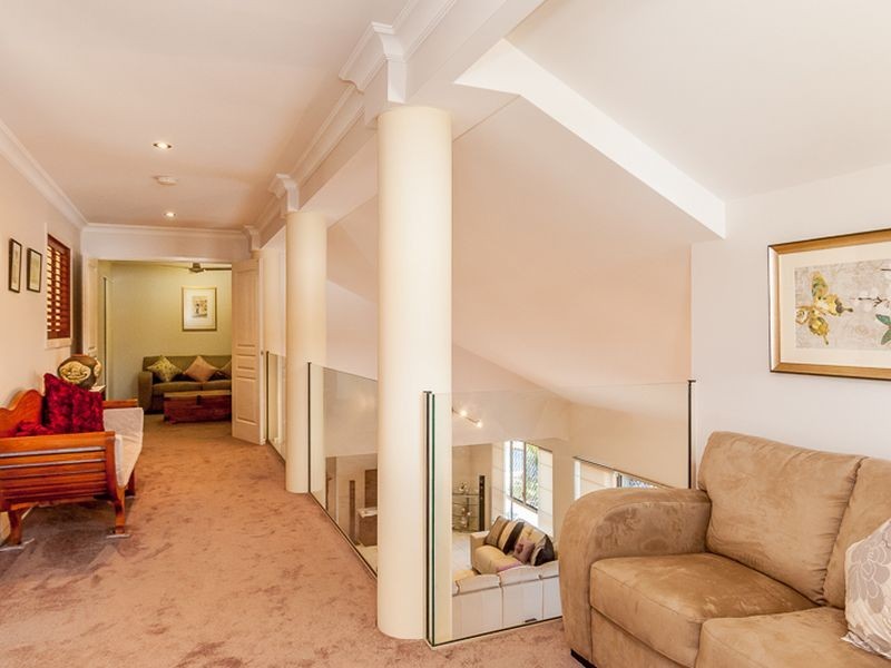 82 Emmadale Drive, New Auckland QLD 4680