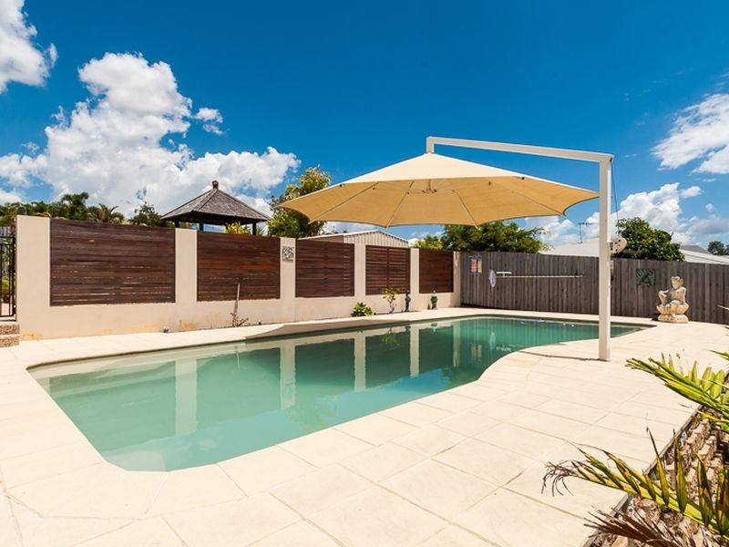 82 Emmadale Drive, New Auckland QLD 4680