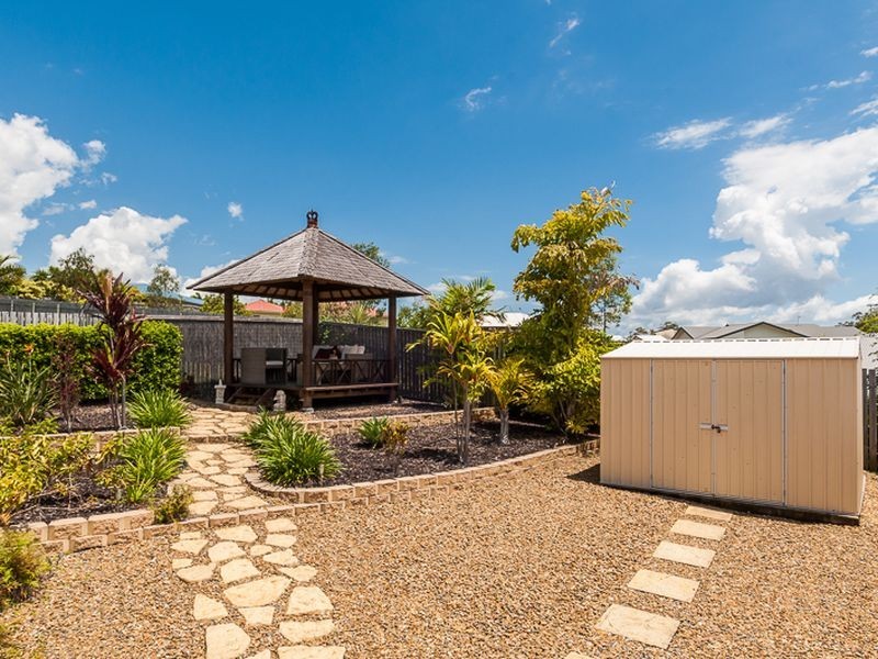 82 Emmadale Drive, New Auckland QLD 4680