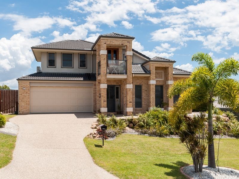 82 Emmadale Drive, New Auckland QLD 4680