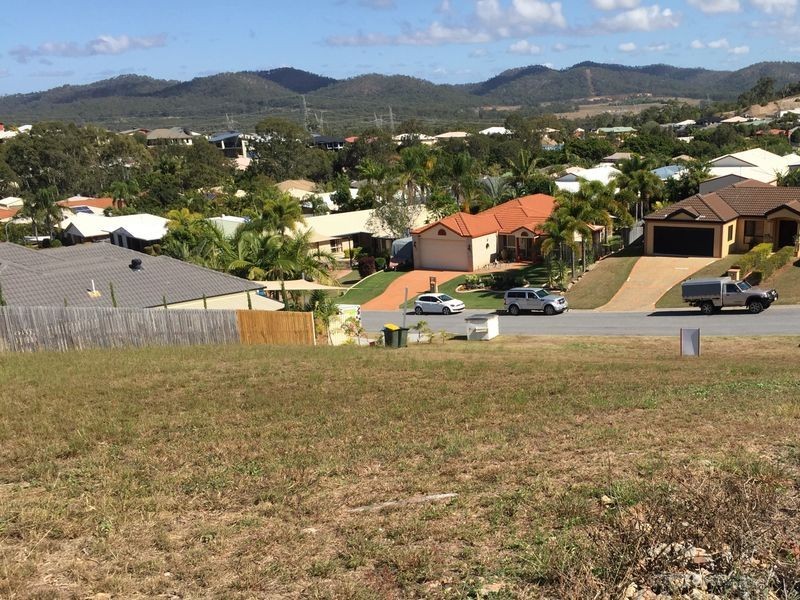 21 Wivenhoe Close, Clinton QLD 4680