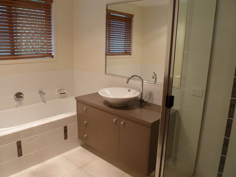 70 SHARYN DRIVE, Gladstone QLD 4680