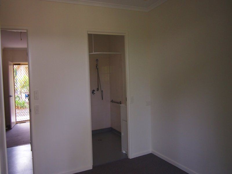 24/8 Wicks Street, New Auckland QLD 4680