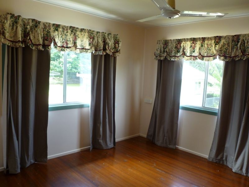 27 Paterson Street, West Gladstone QLD 4680