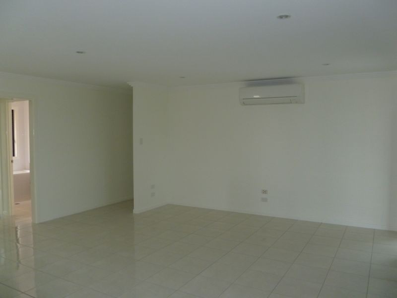 18 Cania Way, Clinton QLD 4680