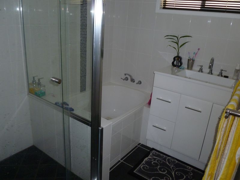 27 Dixon Drive, Telina QLD 4680