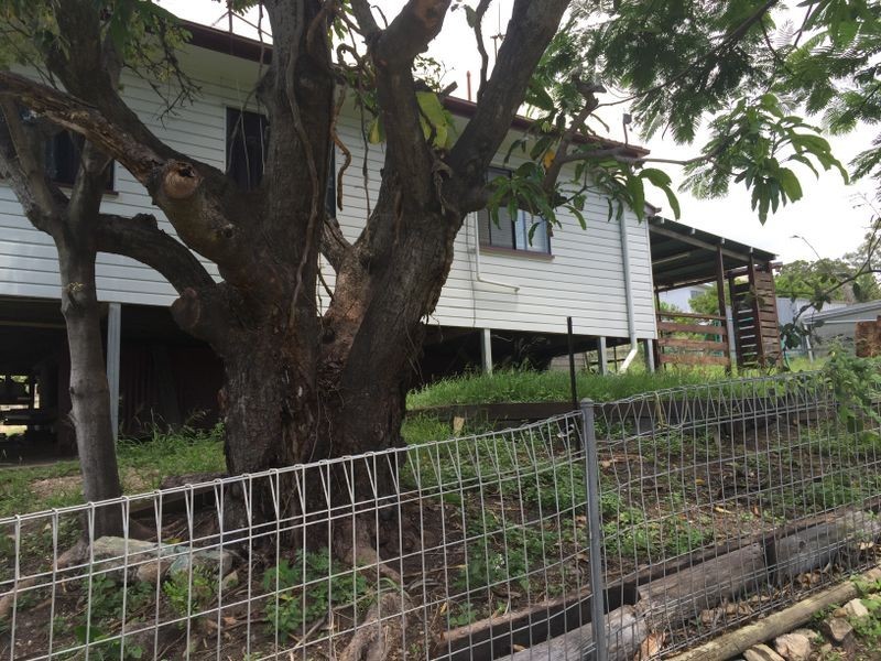 19 Derby Street, South Gladstone QLD 4680