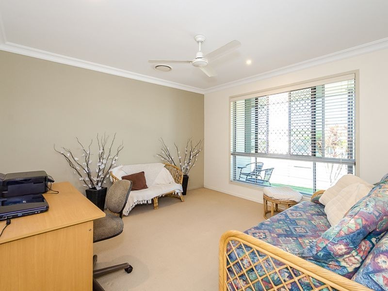 79 Sharyn Drive, New Auckland QLD 4680