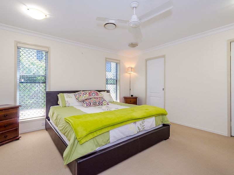 79 Sharyn Drive, New Auckland QLD 4680