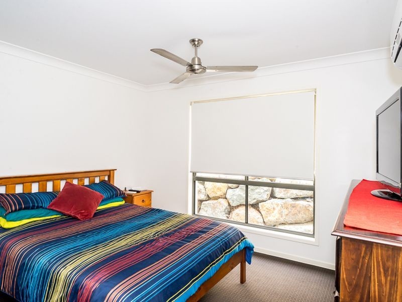 12 Blaxland Court, Glen Eden QLD 4680