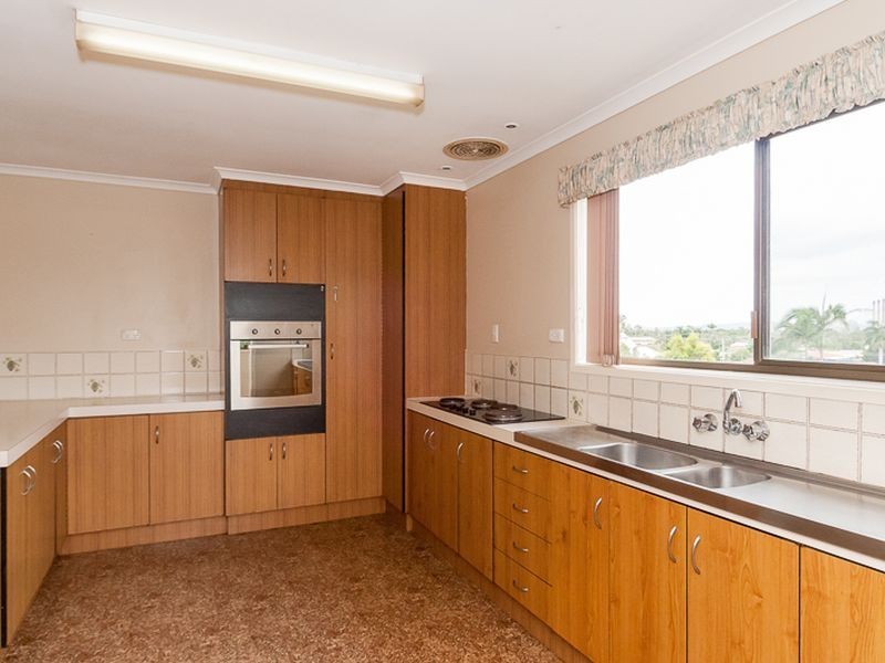 21 Gretel Drive, Clinton QLD 4680