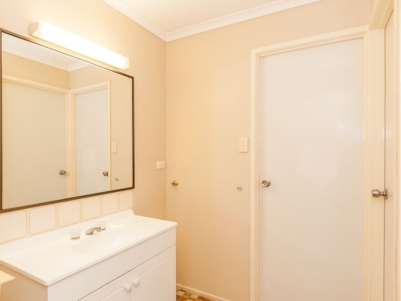 21 Gretel Drive, Clinton QLD 4680