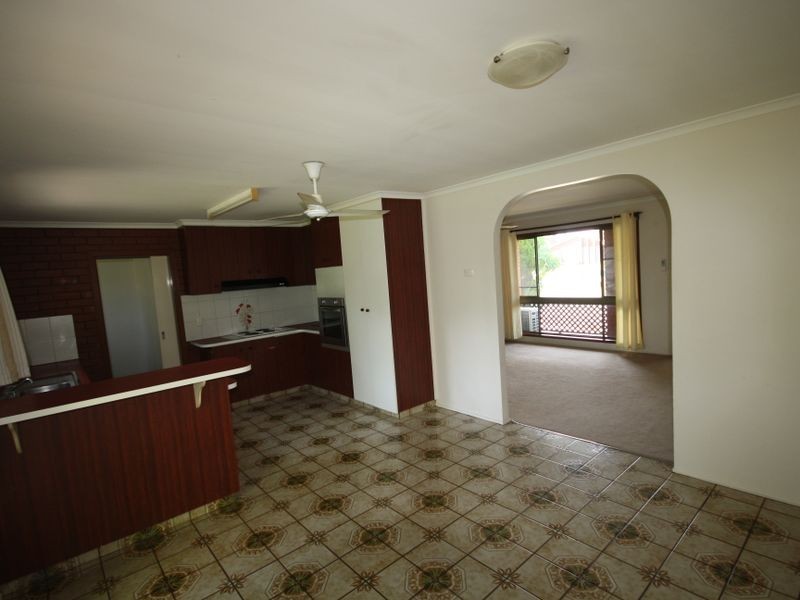 319 J Hickey Avenue, Clinton QLD 4680