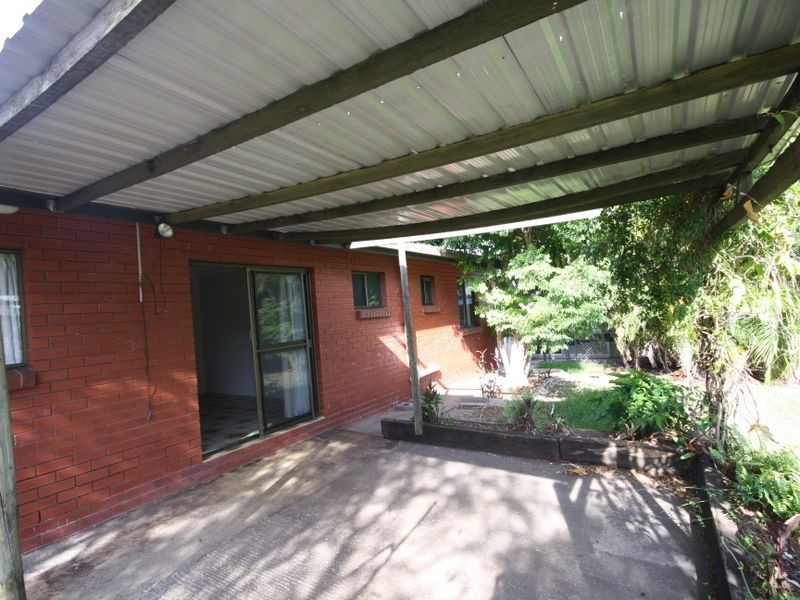 319 J Hickey Avenue, Clinton QLD 4680