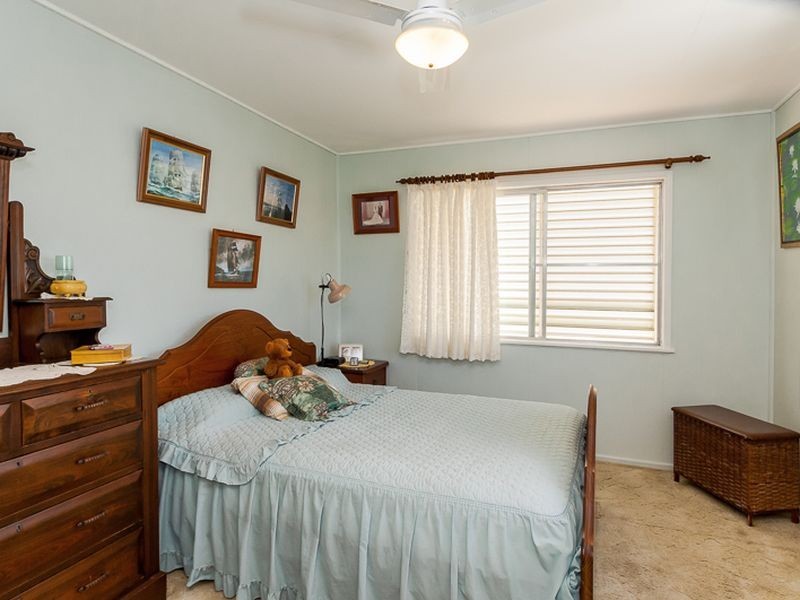 15 Steed Street, West Gladstone QLD 4680