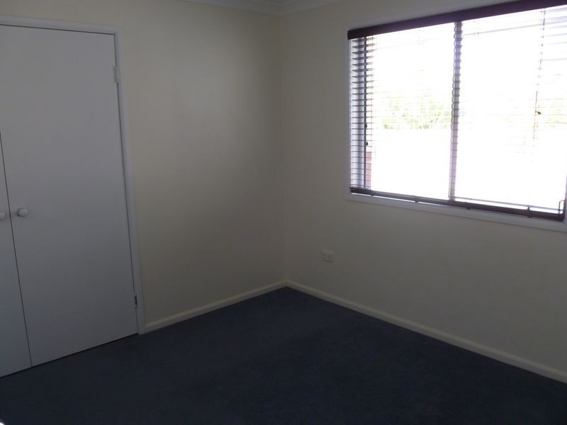 10 Craigmoor Court, New Auckland QLD 4680