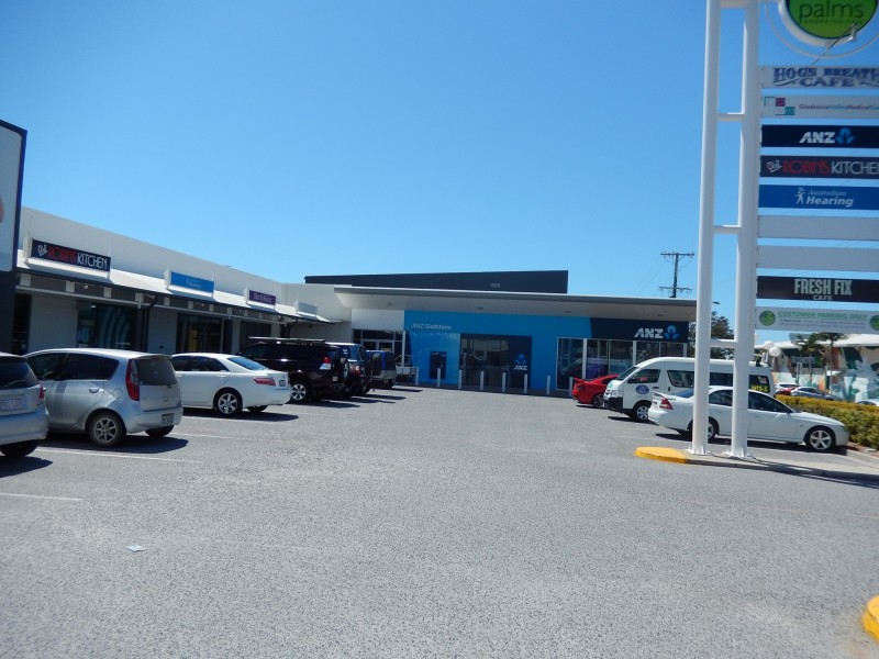 Shop 4/172 Goondoon Street, Gladstone QLD 4680