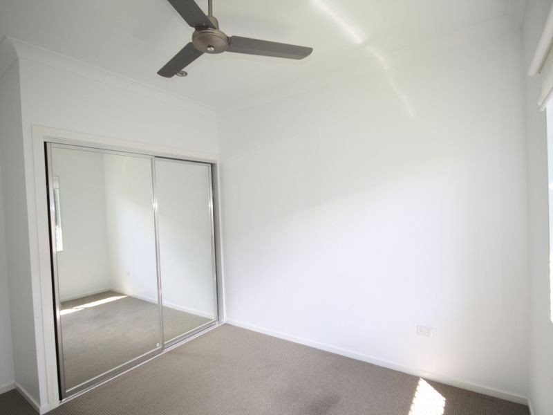 5 Windjana Court, New Auckland QLD 4680