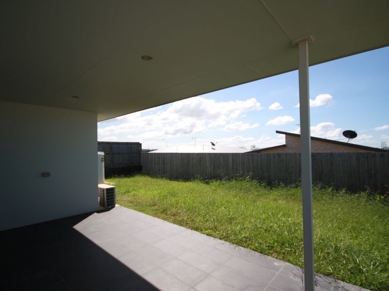 5 Windjana Court, New Auckland QLD 4680