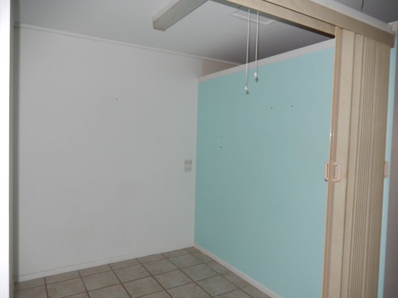 Shop 11/172 Goondoon Street, Gladstone QLD 4680