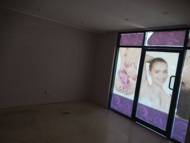 Shop 11/172 Goondoon Street, Gladstone QLD 4680