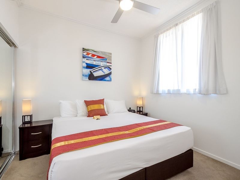 511/52 Oaka Lane, Gladstone QLD 4680