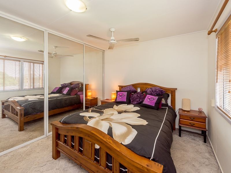 17 Schafer Street, Clinton QLD 4680