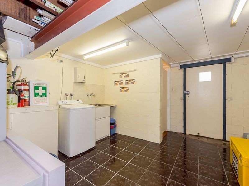 17 Schafer Street, Clinton QLD 4680