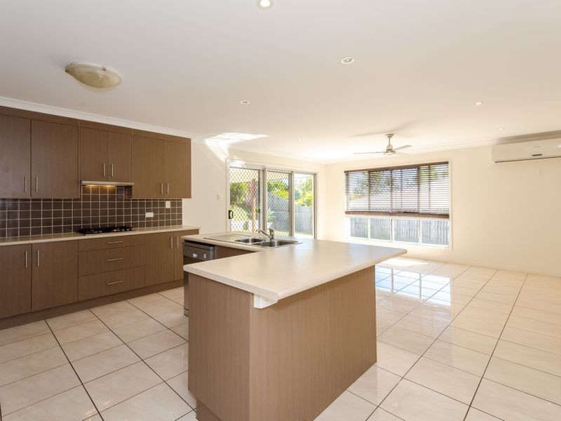 10 Munroe Court, West Gladstone QLD 4680