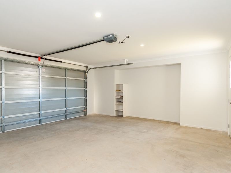 37 Parkway Crescent, Kirkwood QLD 4680