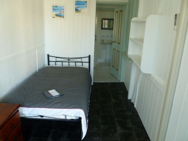 10 HERBERT STREET, Gladstone QLD 4680