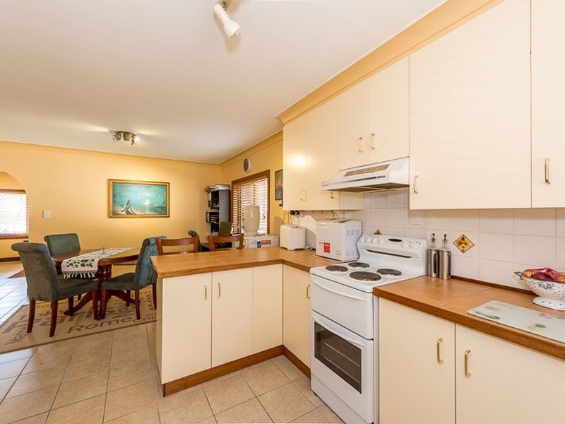 39/11 Nothling Street, New Auckland QLD 4680
